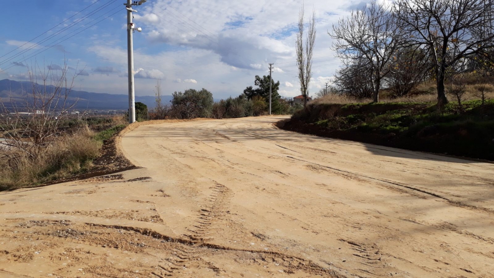 Alaşehir Çeşneli Köyü Resimleri 1