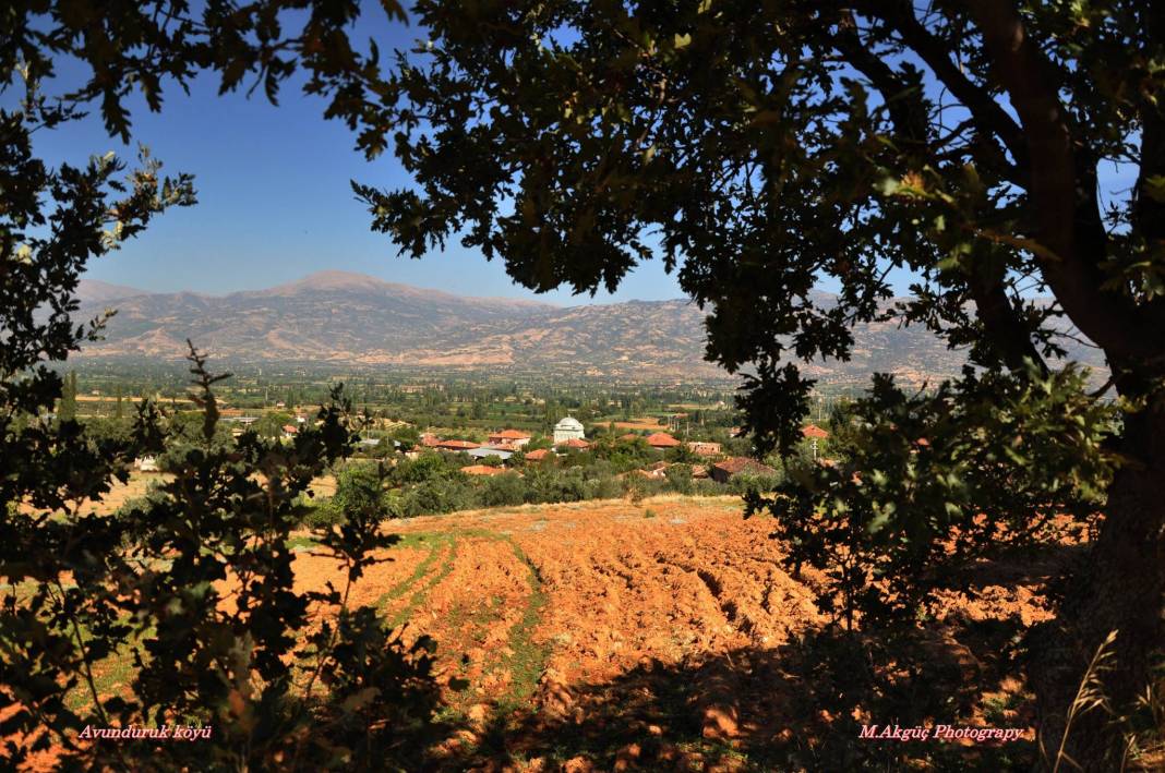 Kiraz Avunduruk Köyü Resimleri 4