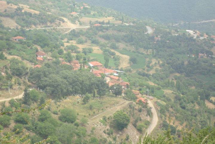 Kiraz Emenler Köyü Resimleri 2