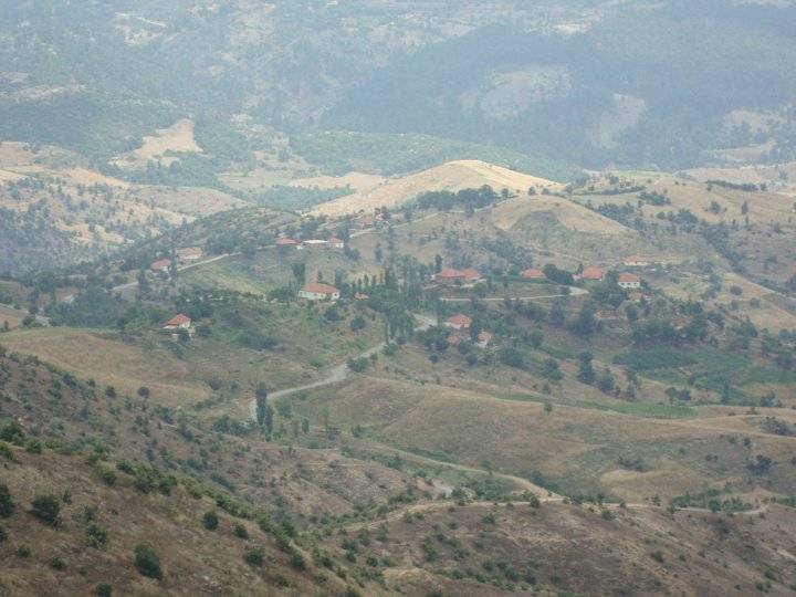 Kiraz Taşlıyatak Köyü Resimleri 1