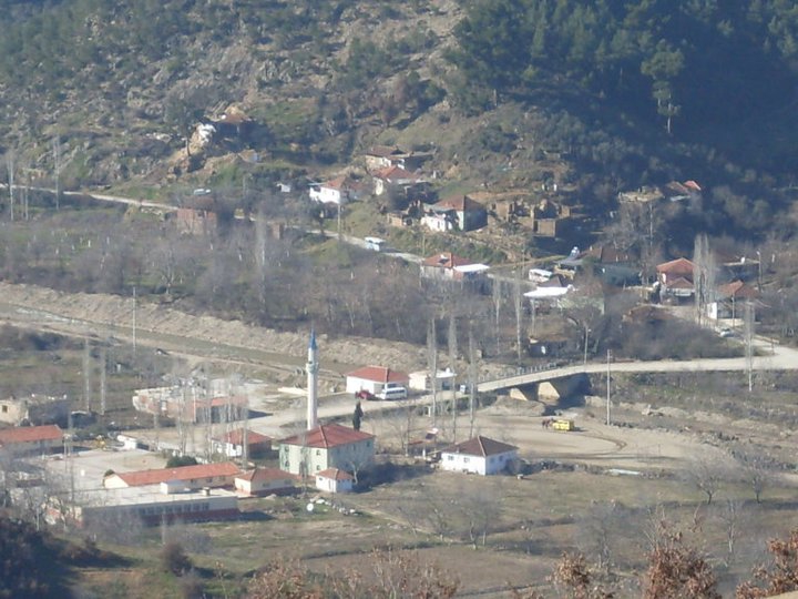 Alaşehir Sarıpınar Köyü Resimleri 2