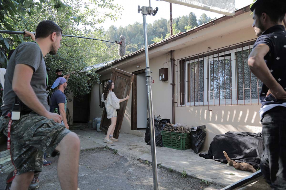 Şahane Damat Setinden Renkli Set Kareleri 8