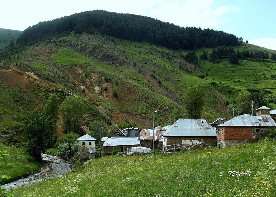 Gümüşhane  İkiz  Köyü Resimleri 1