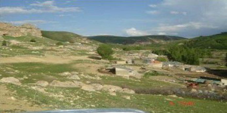 Karayazı Akarsu Köyü Resimleri