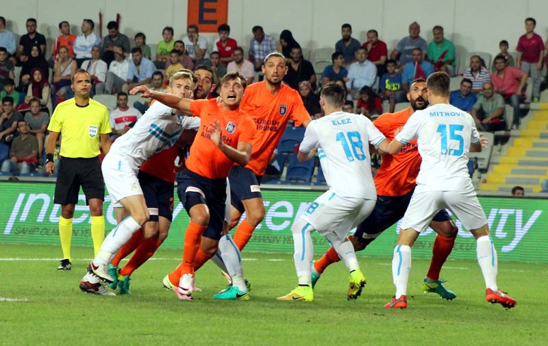 Medipol Başakşehir 0-0 Rijeka Maçından Kareler 4