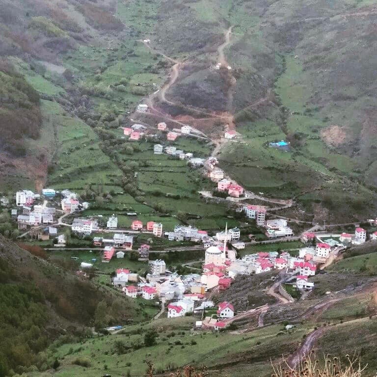 Gümüşhane  Yayladere  Köyü Resimleri 2