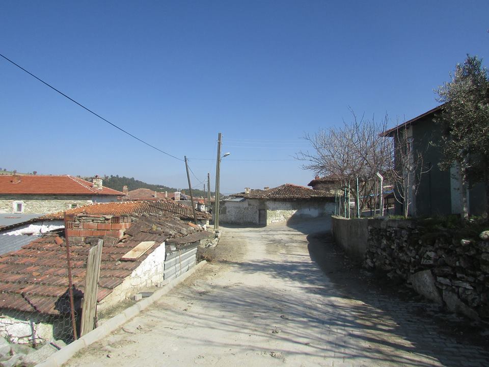 Selendi Aşağıgüllüce Köyü Resimleri 3