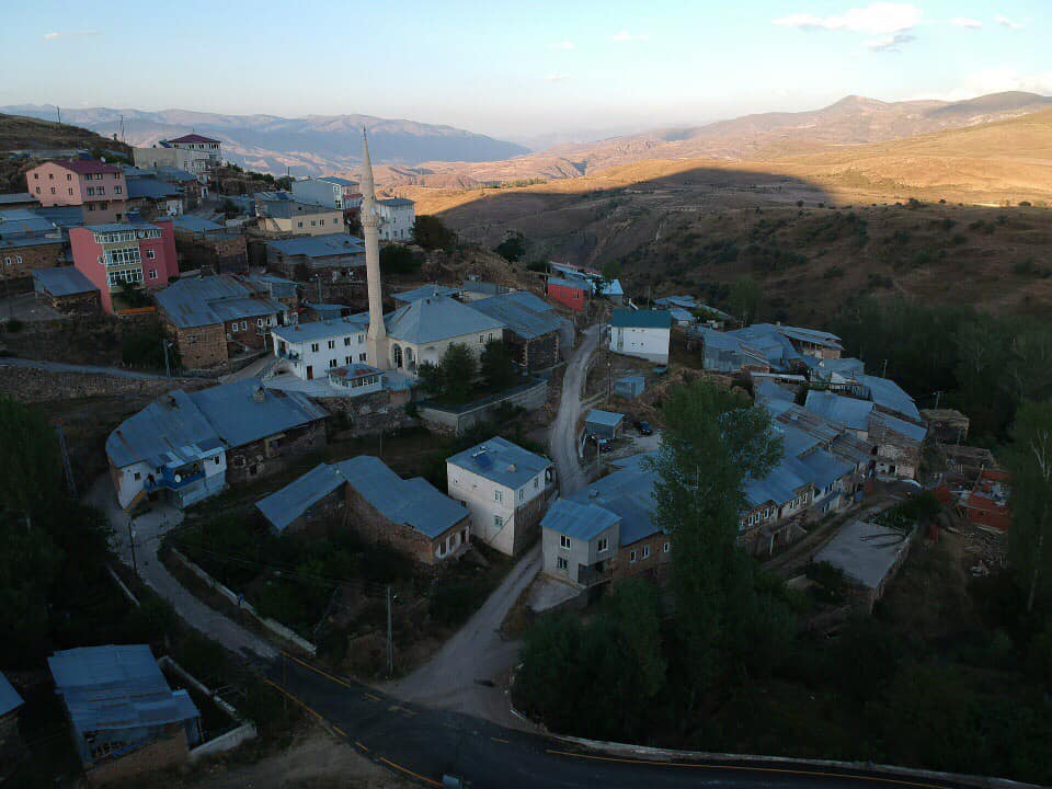 Pazaryolu Karakoç Köyü Resimleri 2