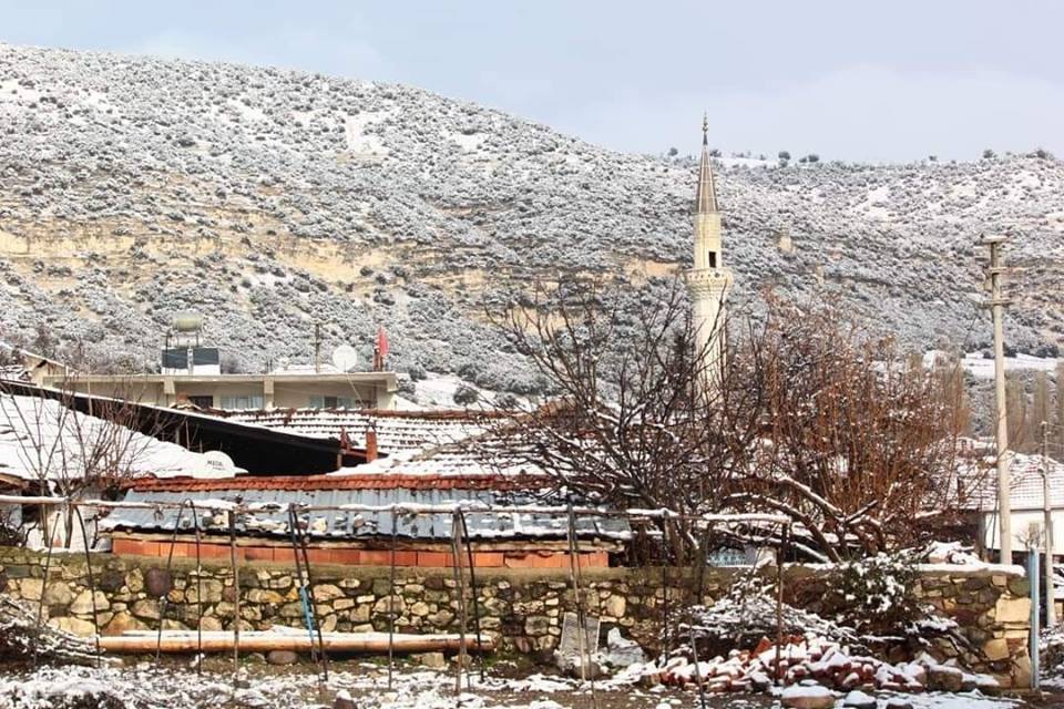Selendi Karaselendi Köyü Resimleri 2