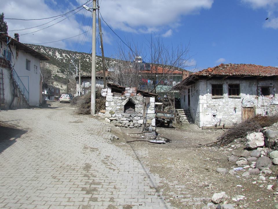 Selendi Karaselendi Köyü Resimleri 7