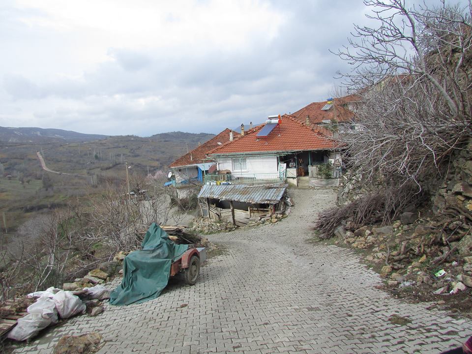 Selendi Pınarlar Köyü Resimleri 19