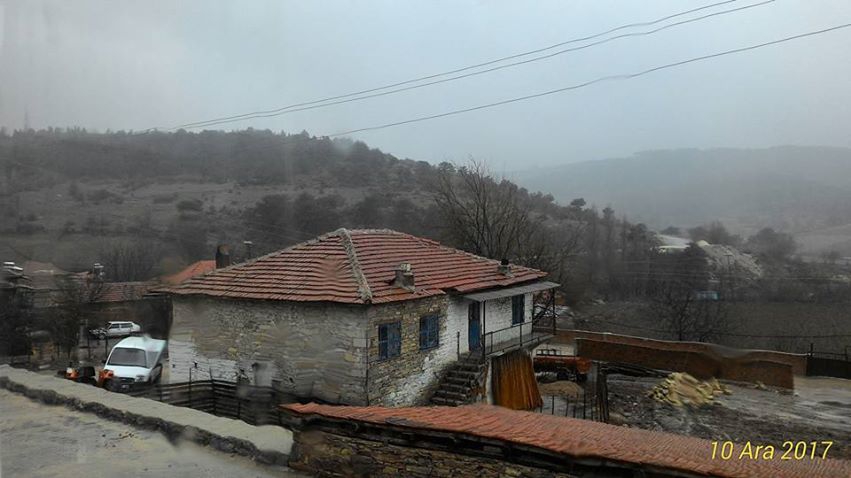 Soma Bozarmut Köyü Resimleri 1