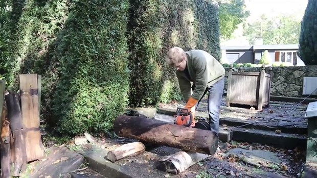 Ağaç Kütüğünden Öyle Bir şey Yaptı ki... 2