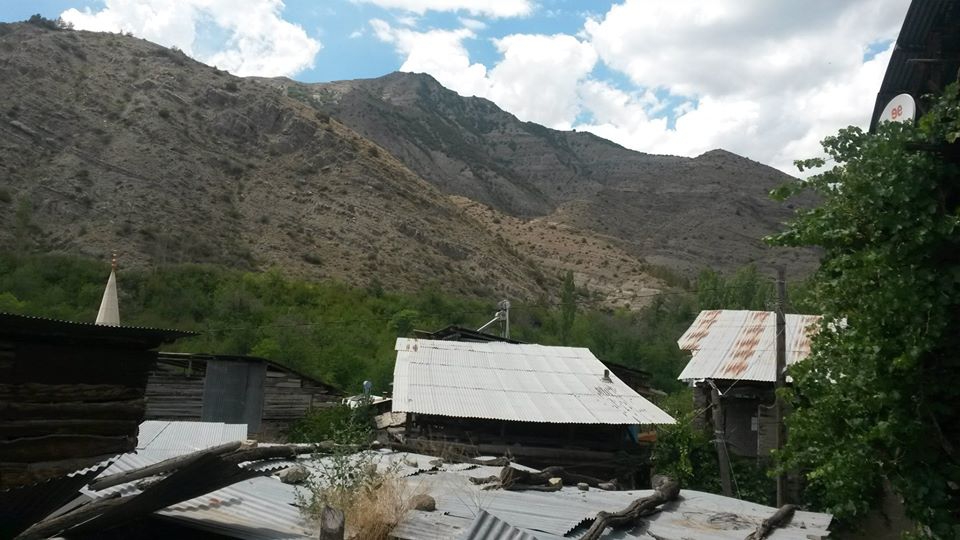 Uzundere Dikyar Köyü Resimleri 1