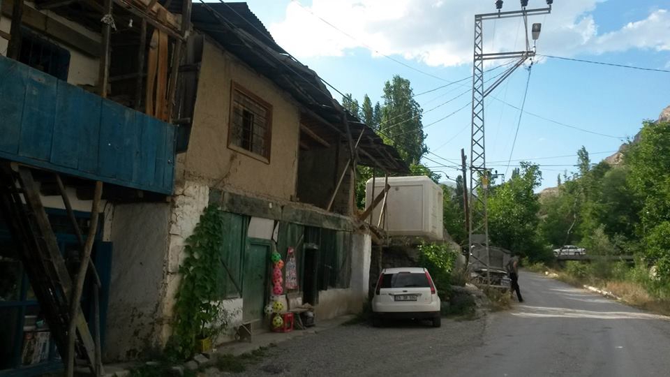 Uzundere Dikyar Köyü Resimleri 2