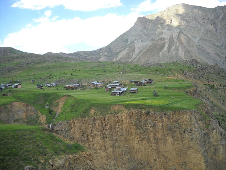 Uzundere Ulubağ Köyü Resimleri 7