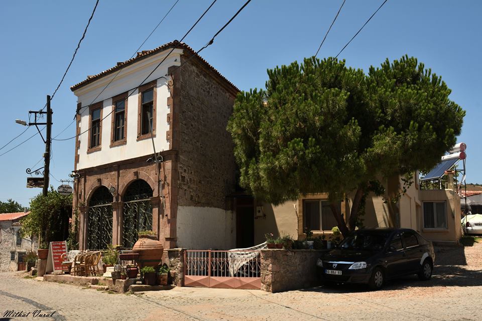 Ayvalık Küçükköy Köyü Resimleri 2