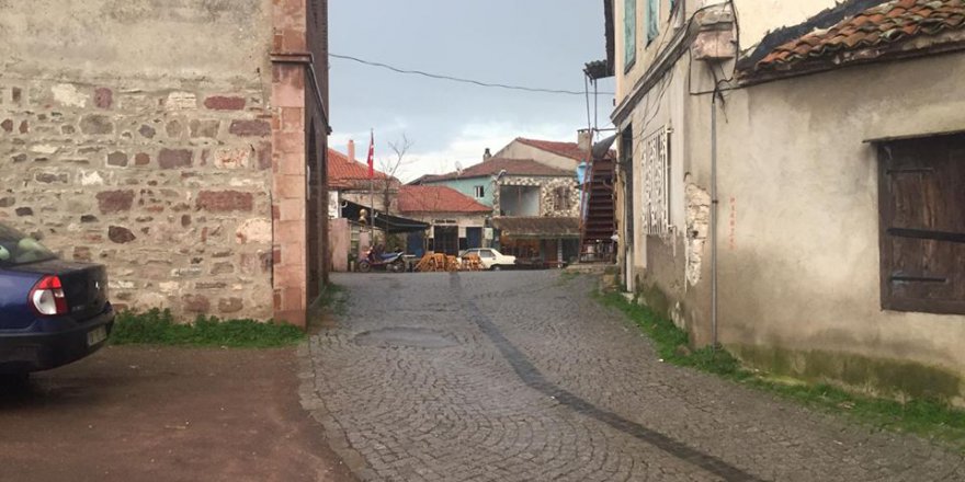 Ayvalık Küçükköy Köyü Resimleri