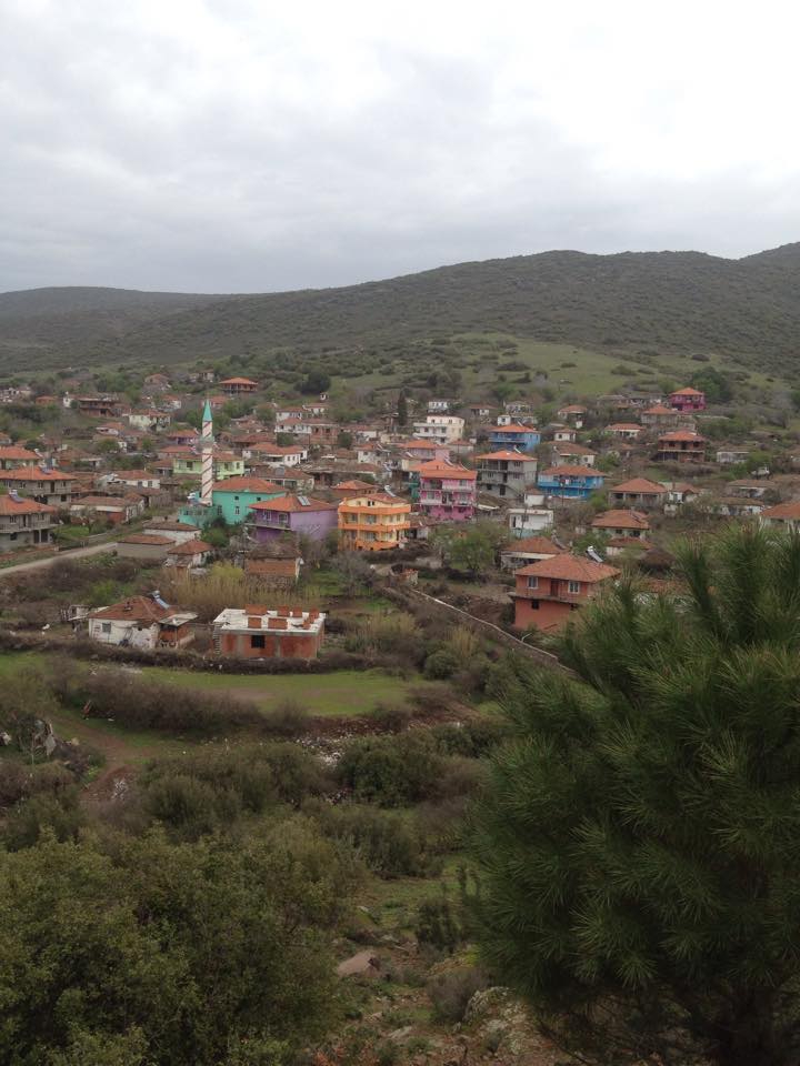 Ayvalık Üçkabaağaç Köyü Resimleri 1