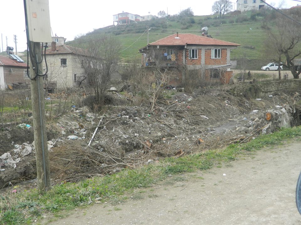 Altıeylül Karamanlar Köyü Resimleri 1