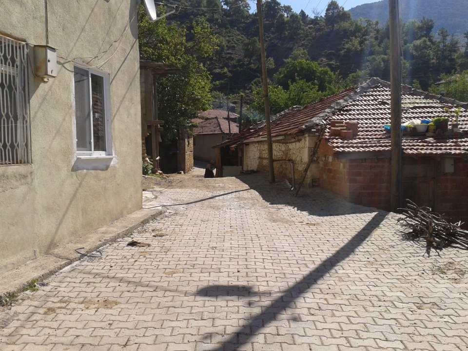 Bigadiç Karabahçe Köyü Resimleri 4