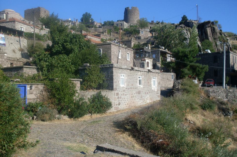 Ayvacık Behram Köyü Resimleri 1