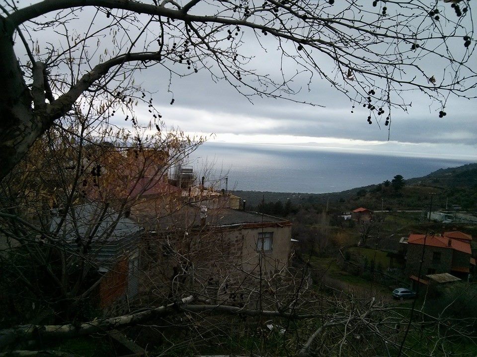 Ayvacık Kayalar  Köyü Resimleri 2