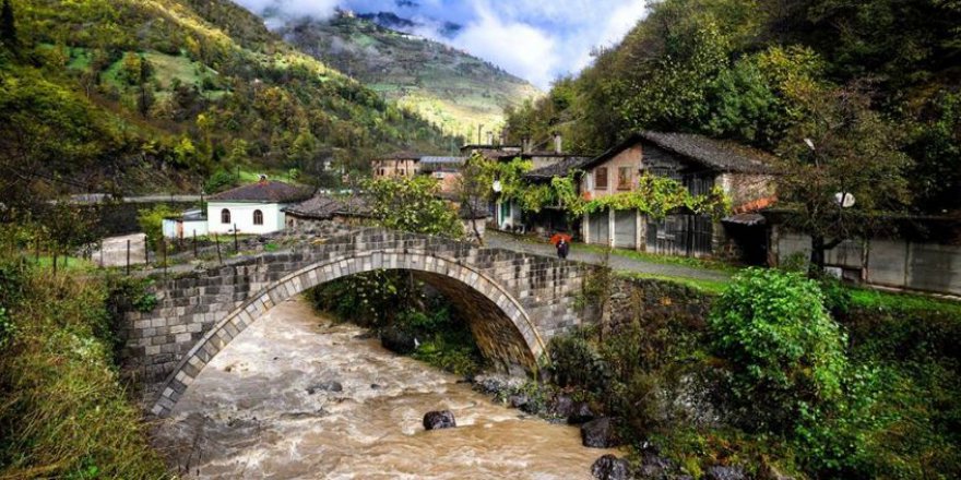 Araklı Taşgeçit Köyü Resimleri