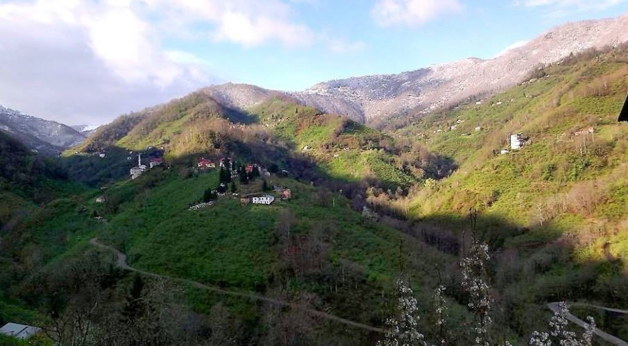 Beşikdüzü Ardıçatak Köyü Resimleri 9