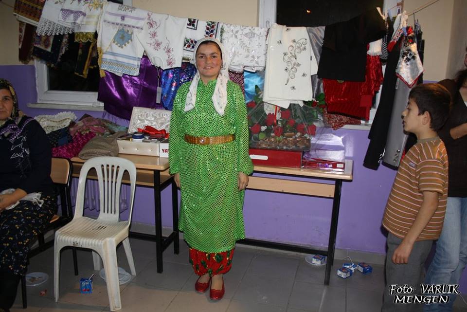 Bolu Mengen Yöresel Kıyafetler 15
