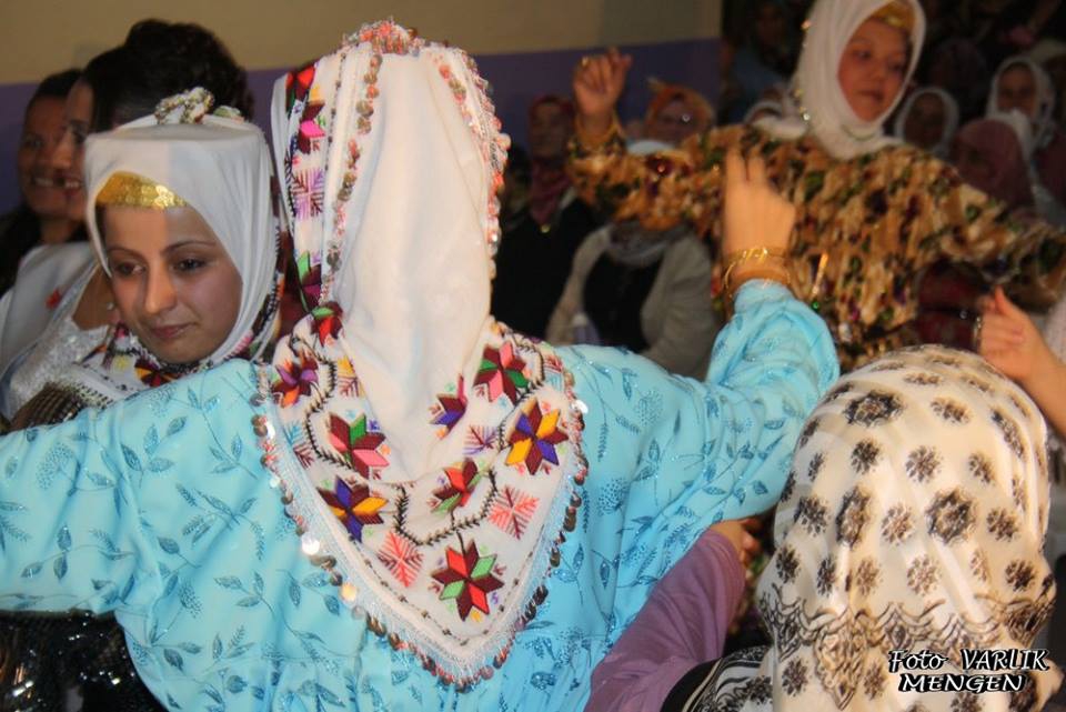 Bolu Mengen Yöresel Kıyafetler 18