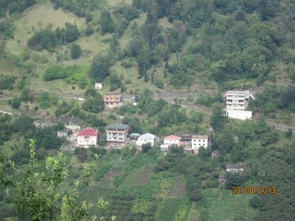 Çarşıbaşı Taşlıtepe Köyü Resimleri 9