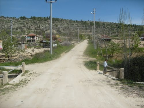 Karahallı Duraklı Köyü Resimleri 3