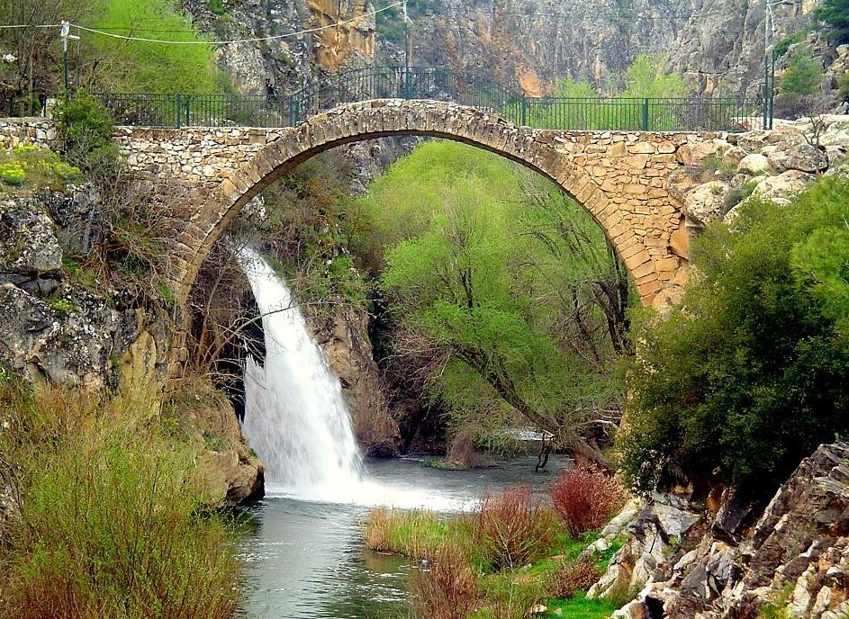 Karahallı Kavaklı Köyü Resimleri 8