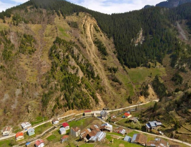 Çaykara Uzuntarla Köyü Resimleri 1