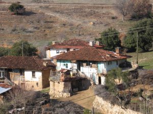 Uşak Çınarcık Köyü Resimleri 1