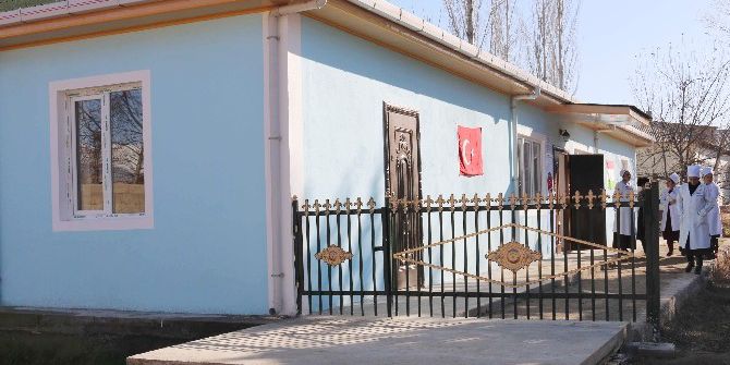 Tacikistan’da Navobod Sağlık Ocağı’na Tadilat Desteği