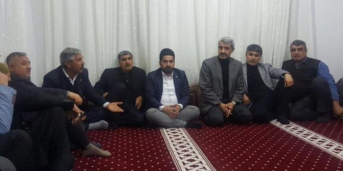 Başkan Erdem Ve Mutlu Köy Halkıyla Bir Araya Geldi