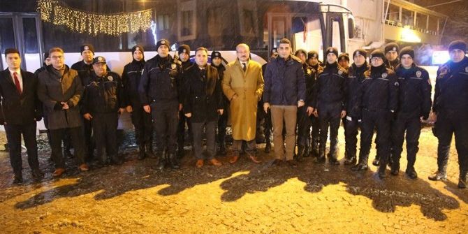 Emniyet Müdürü Yılbaşı Gecesi Denetimlerini Yerinde İnceledi