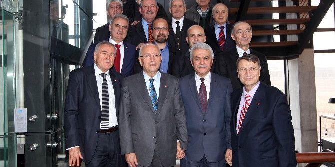 Yaşar, Anadolu Osb’nin 15’inci Yılını Kutladı