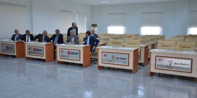 İl Genel Meclisi 2017 İlk Birleşimi Geç Başladı