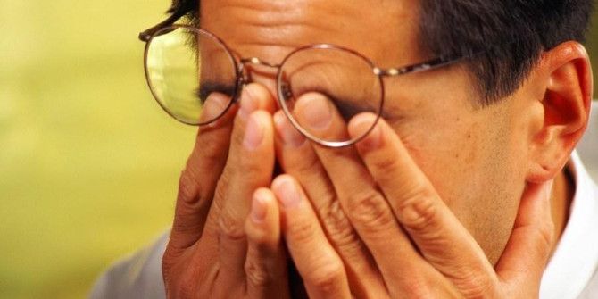 Sık Sık Gözlük Değiştiriyorsanız Dikkat