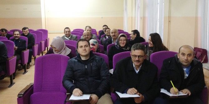 Öğretmenlere ’Meslek Etiği’ Kursu