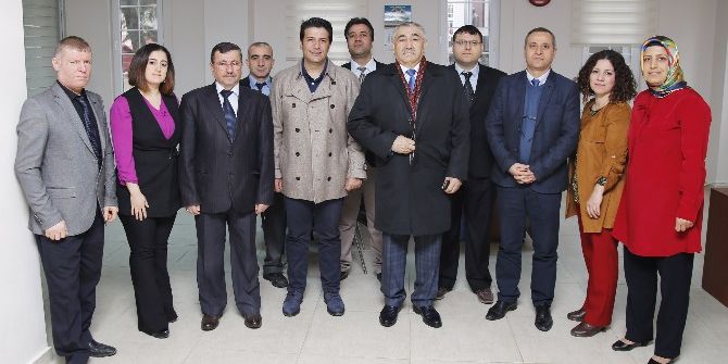 Döşemealtı’nda Çipli Kimlik Kartlarının Dağıtımı Başladı