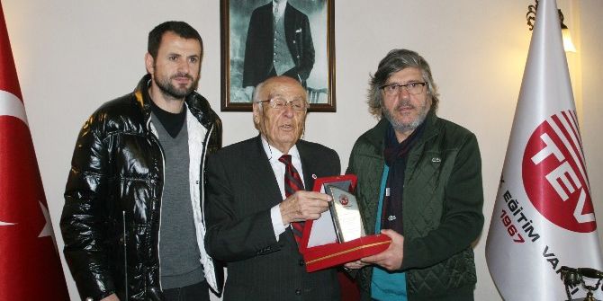 Mustafa Reşit Akçay: "Trabzonspor’un Ndiaye’yi İstemesi Bize Gurur Verir"