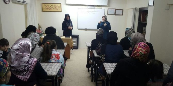 İşitme Engellilere ‘Ahlak Bilgisi Eğitimi’ Devam Ediyor