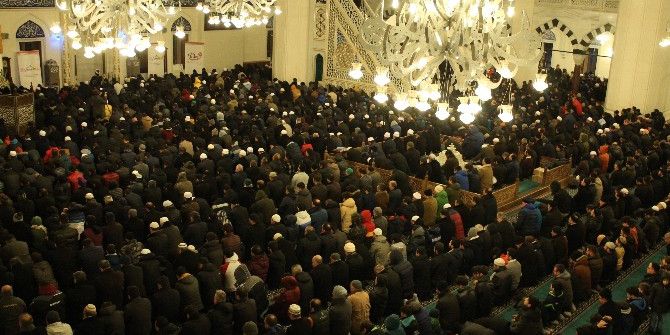 ’Önce Namaz’ Etkinliği Gerçekleştirildi