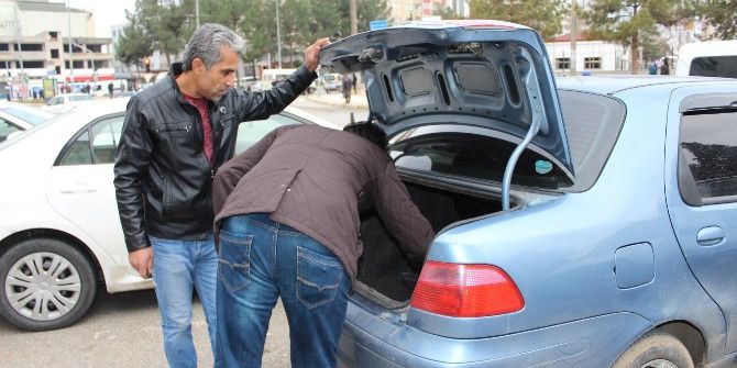 Şüpheli Otomobil Polis Ekiplerini Harekete Geçirdi