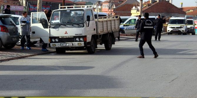 Kayseri’de Bir Kişi Aracında Ölü Olarak Bulundu