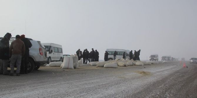 Çaldıran’da Maddi Hasarlı Trafik Kazası